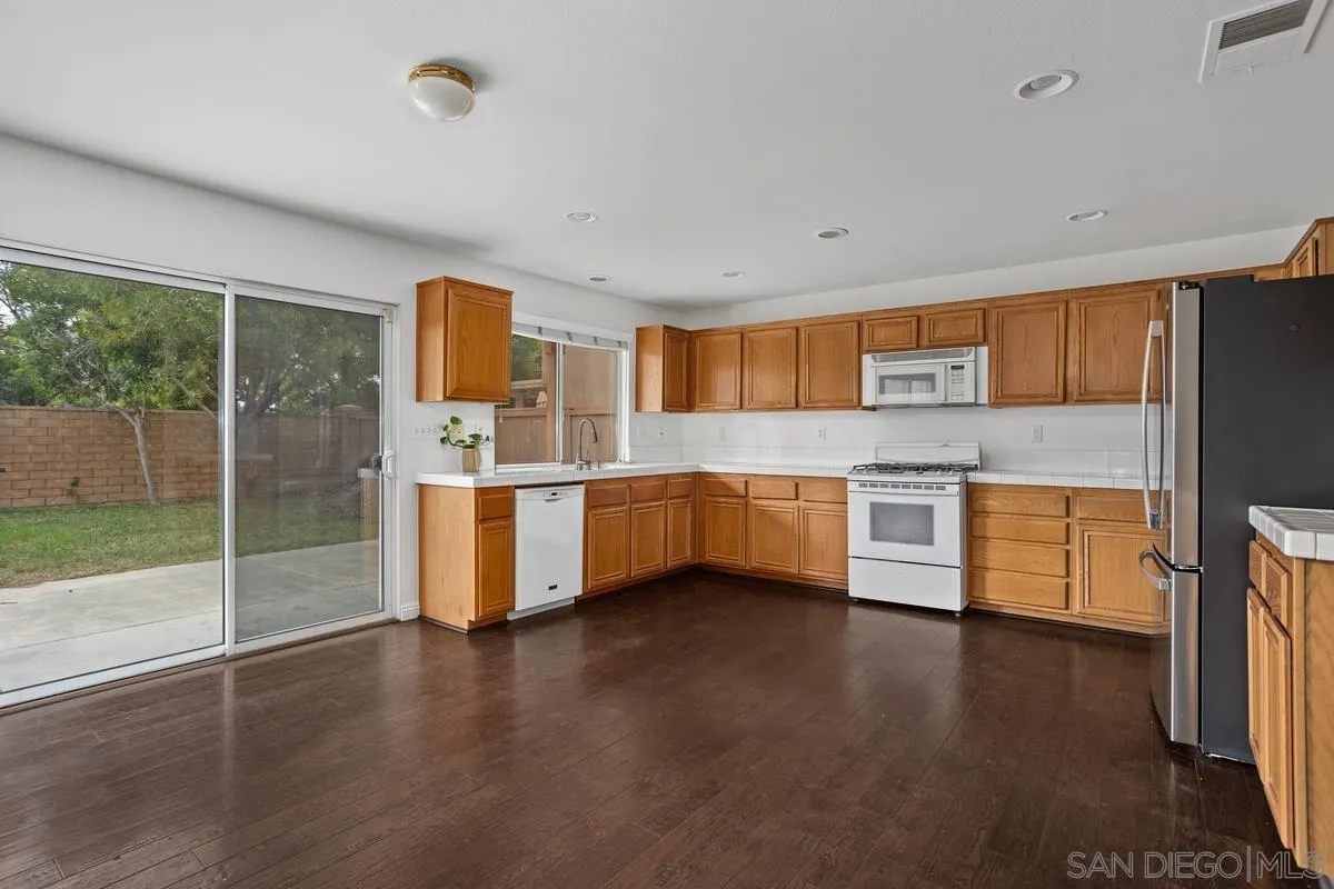 4495 Arbor Glen Way