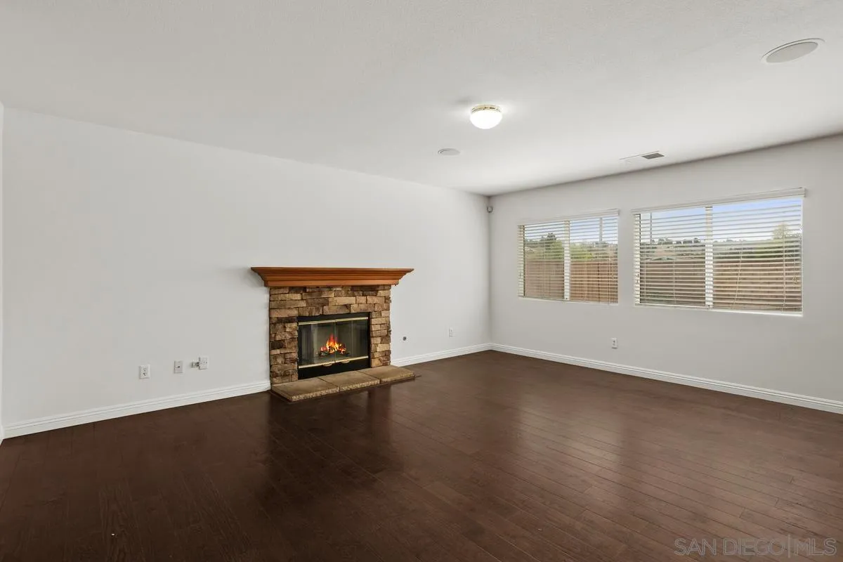 4495 Arbor Glen Way