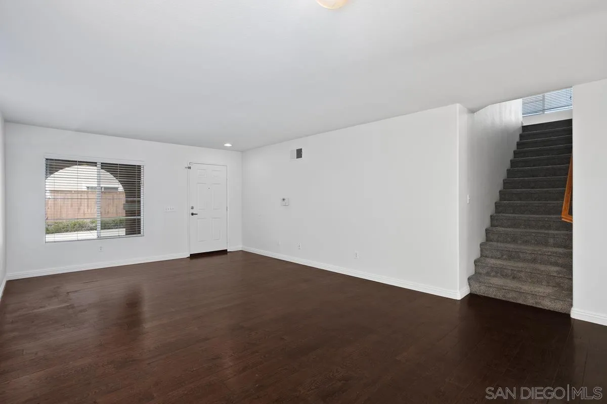 4495 Arbor Glen Way