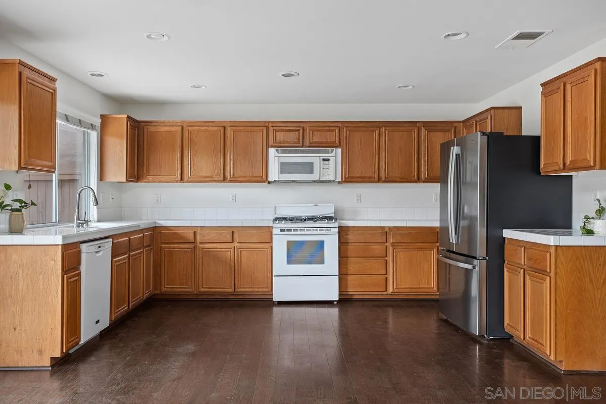 4495 Arbor Glen Way
