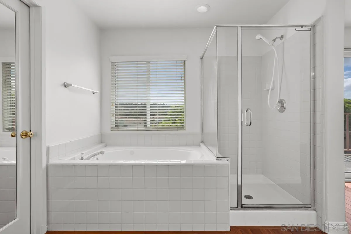 4495 Arbor Glen Way