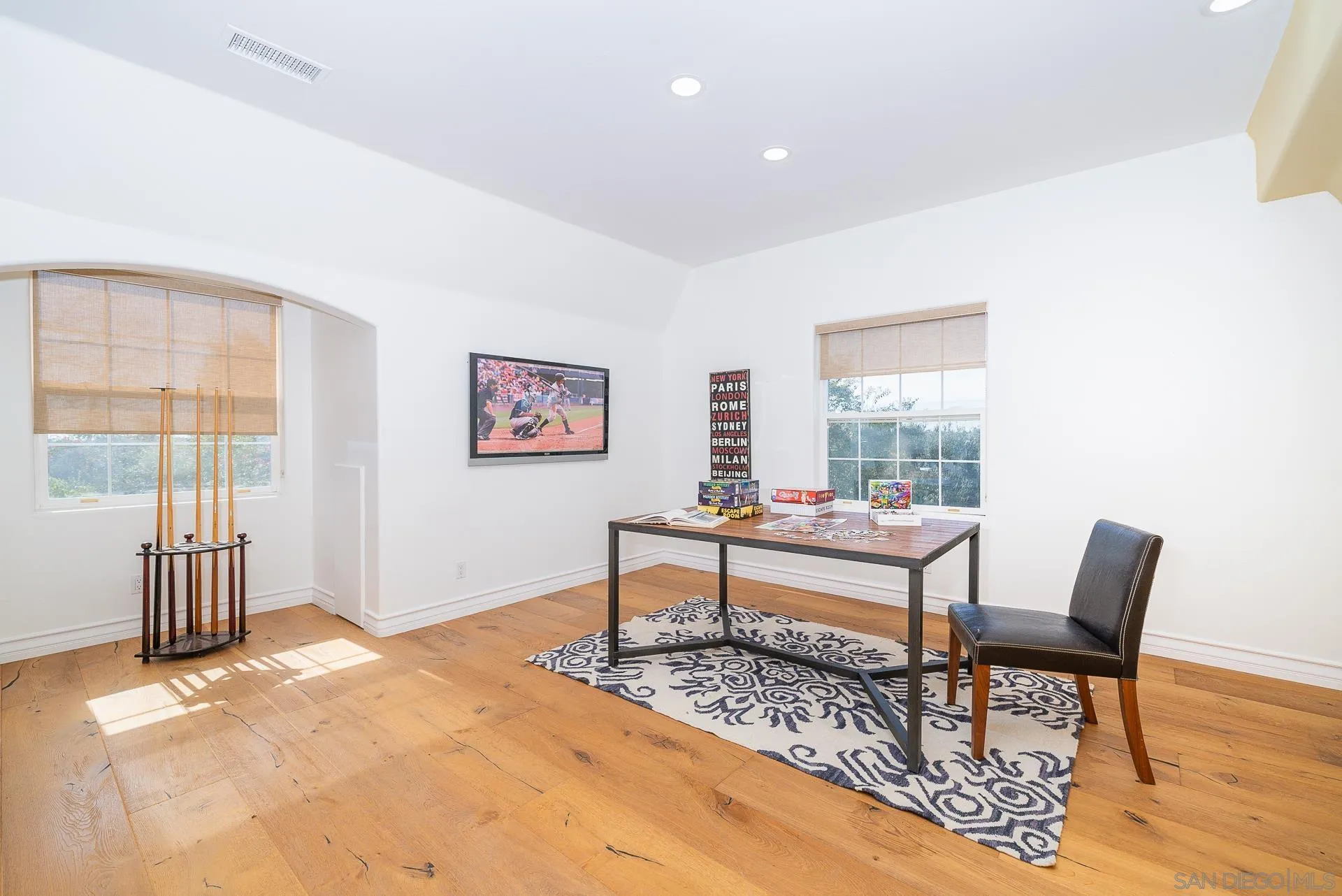 5 Rolling View Lane