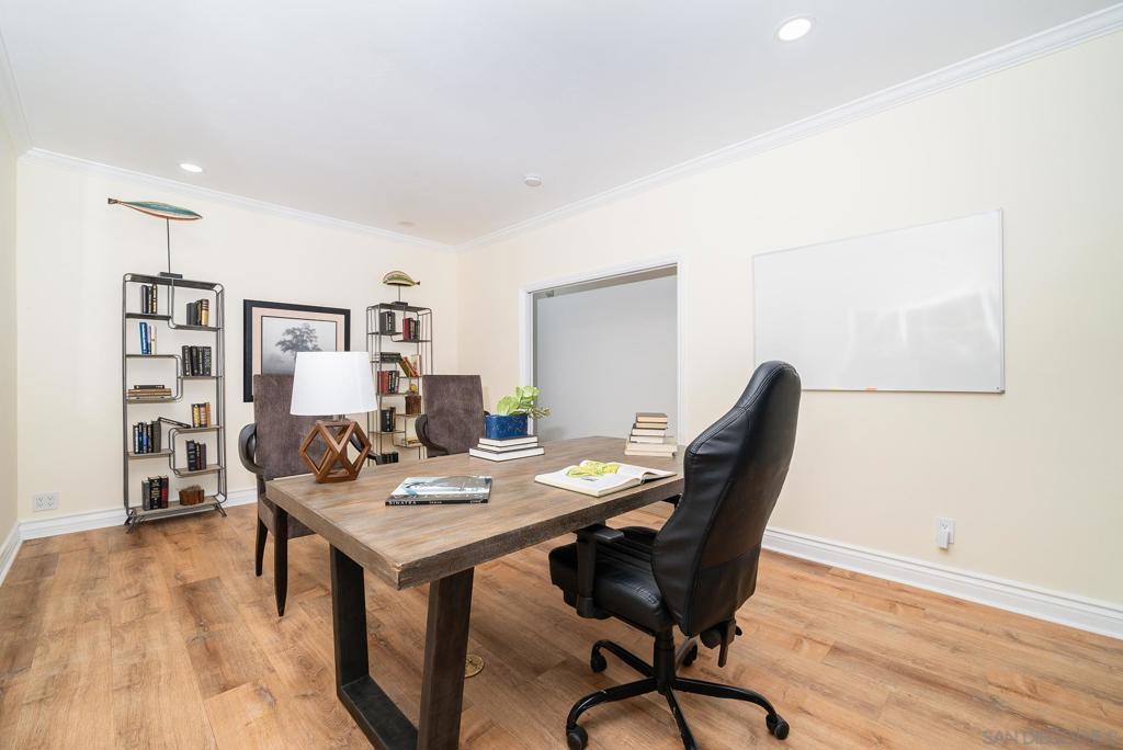 5 Rolling View Lane