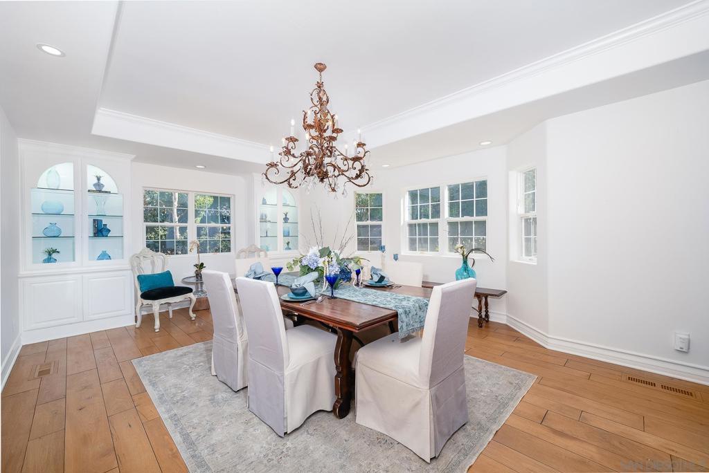 5 Rolling View Lane