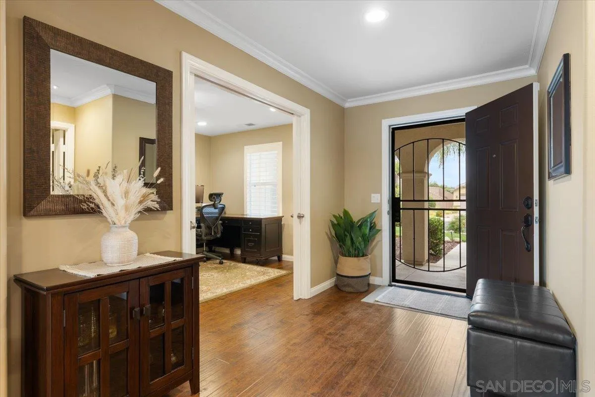 368 Tom Mcguinness Jr Cir