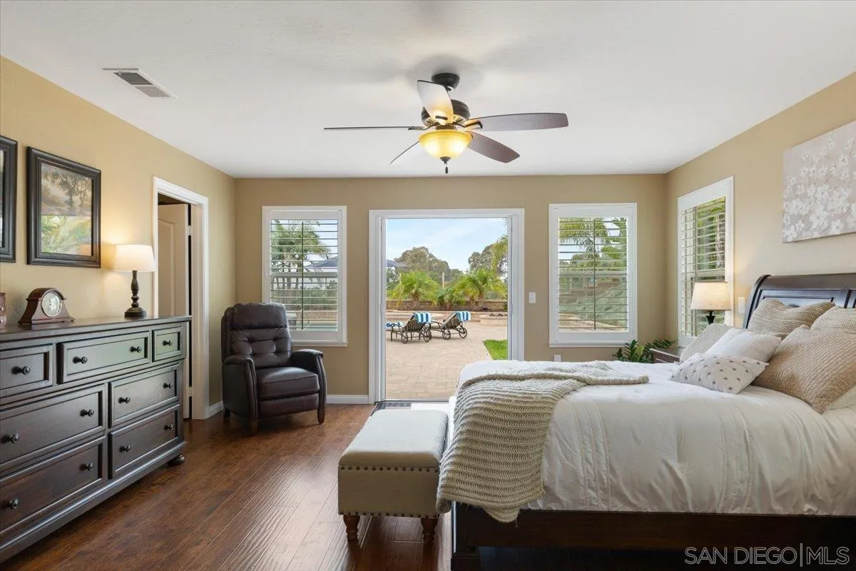 368 Tom Mcguinness Jr Cir