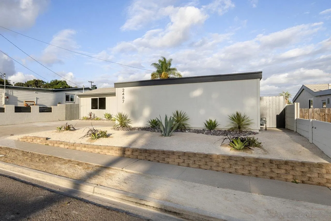 2487 Monette Dr