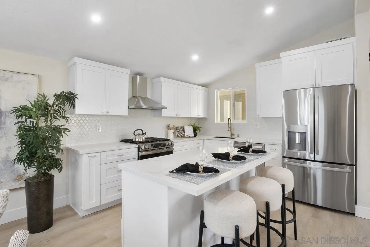 2487 Monette Dr