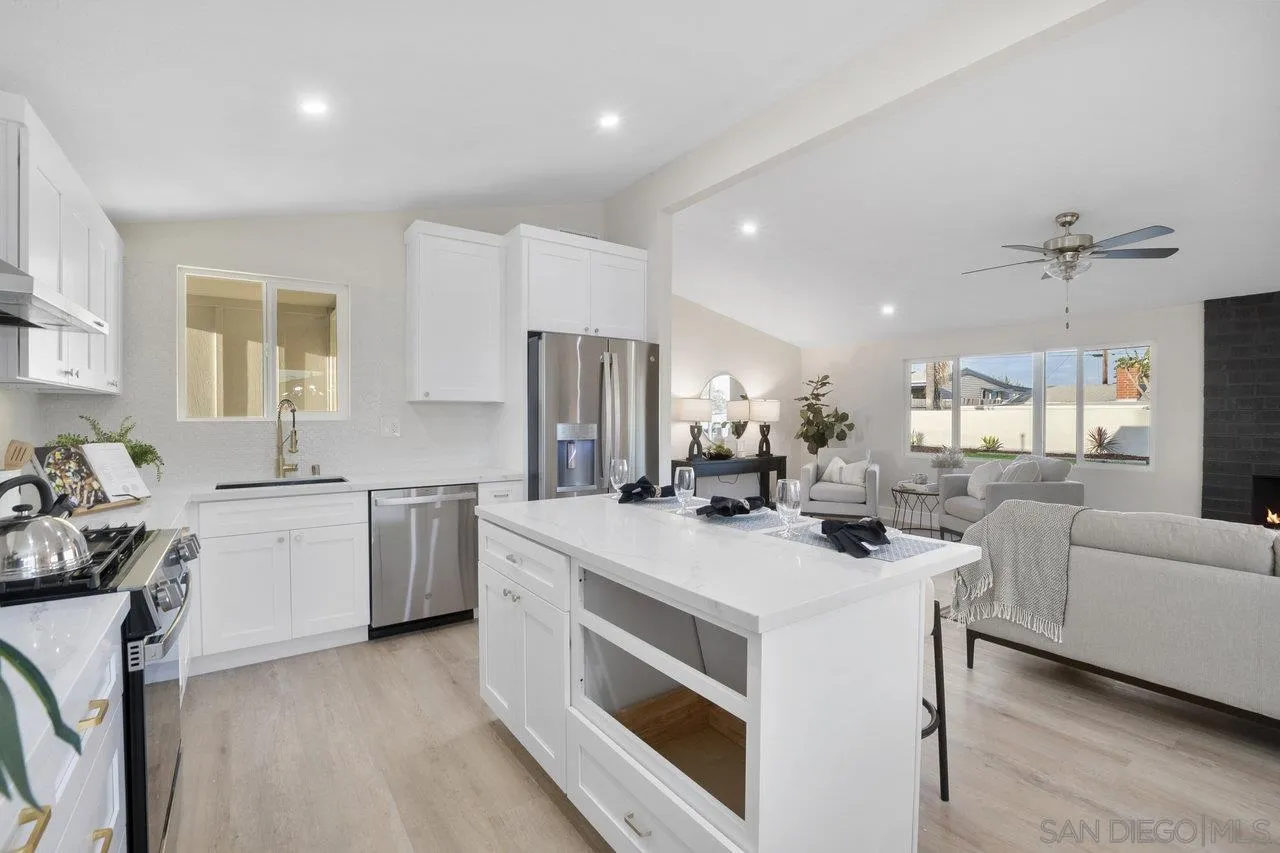 2487 Monette Dr