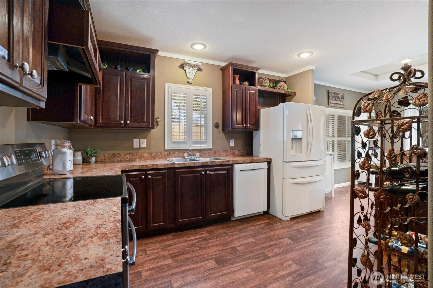 2561 Anderson Hill Road SW