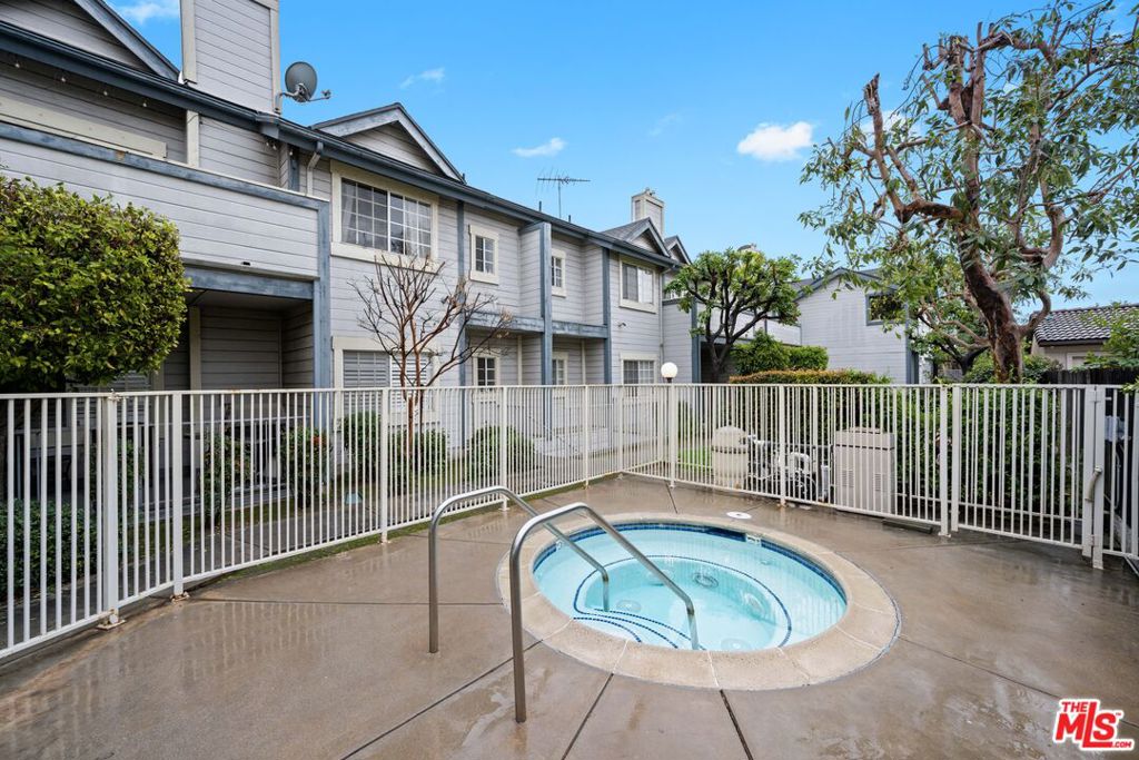 343 W Central Avenue H