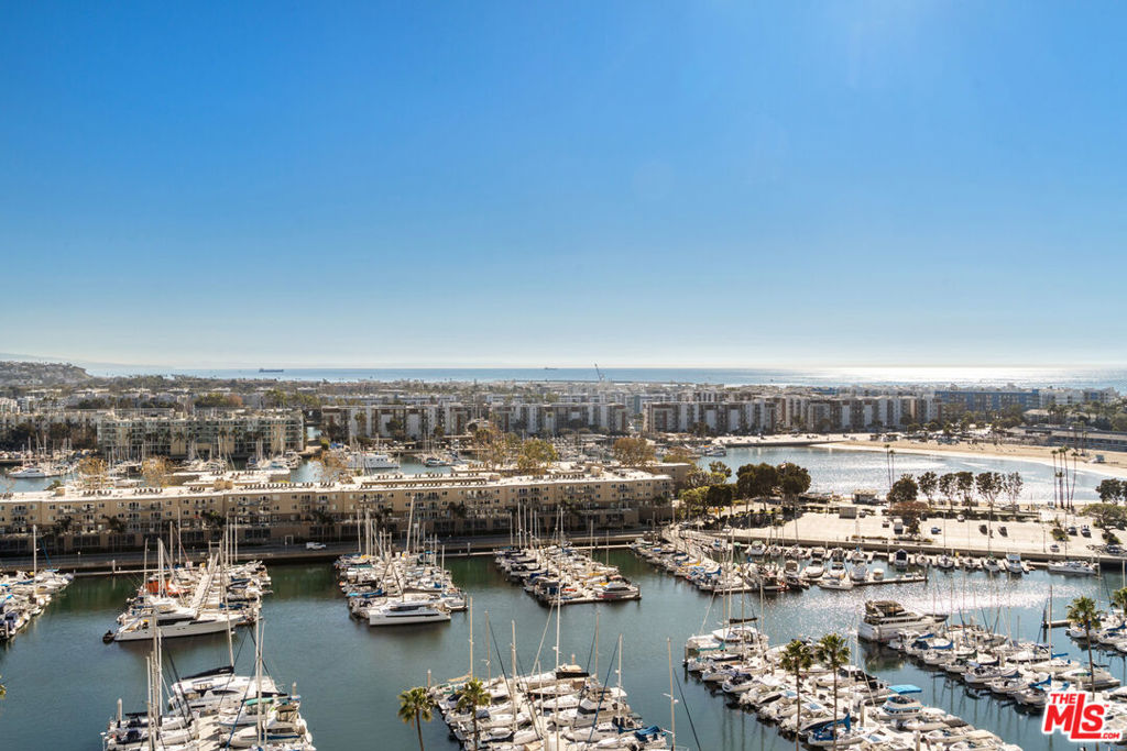 4314 Marina City Drive PH16