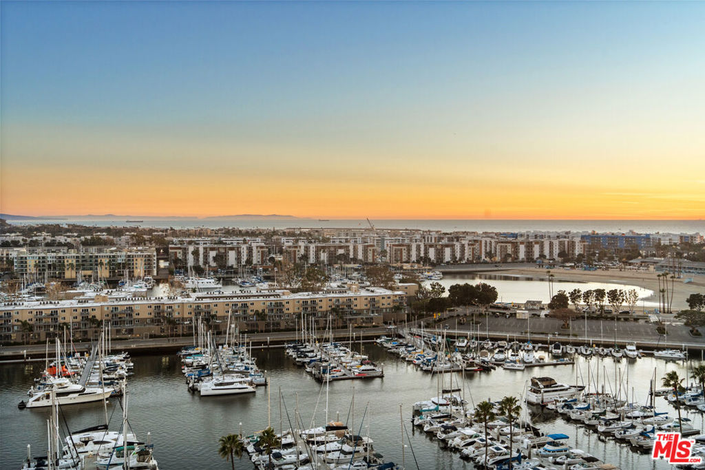 4314 Marina City Drive PH16