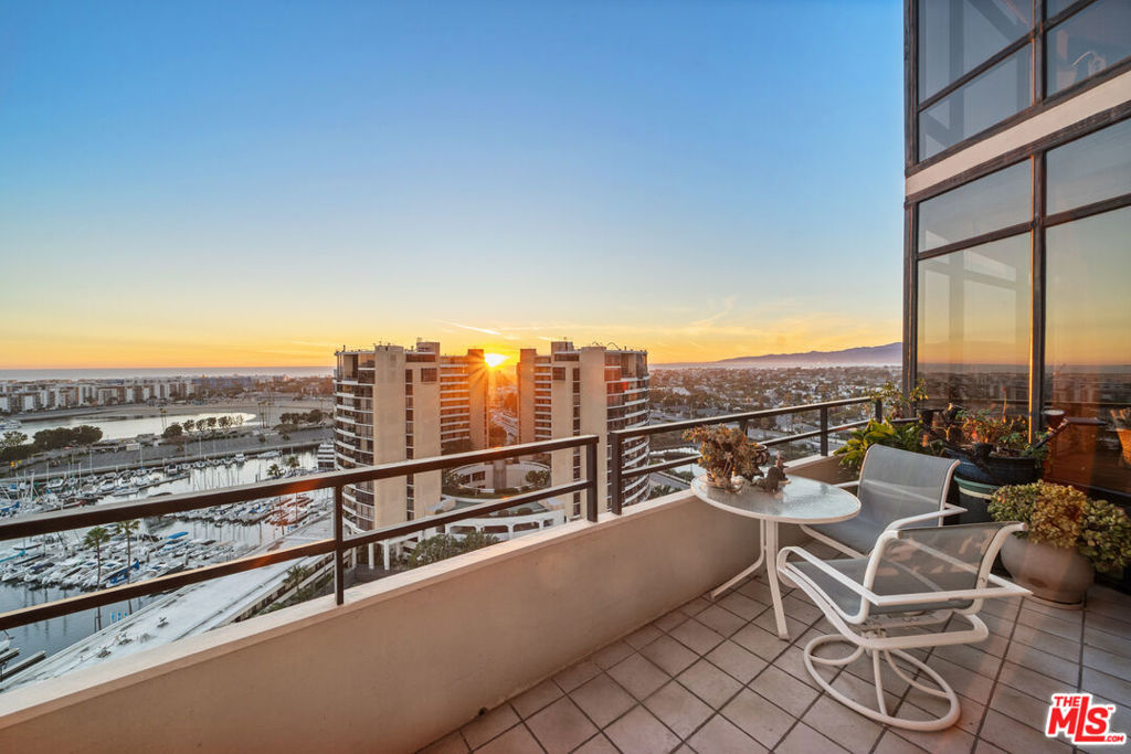 4314 Marina City Drive PH16