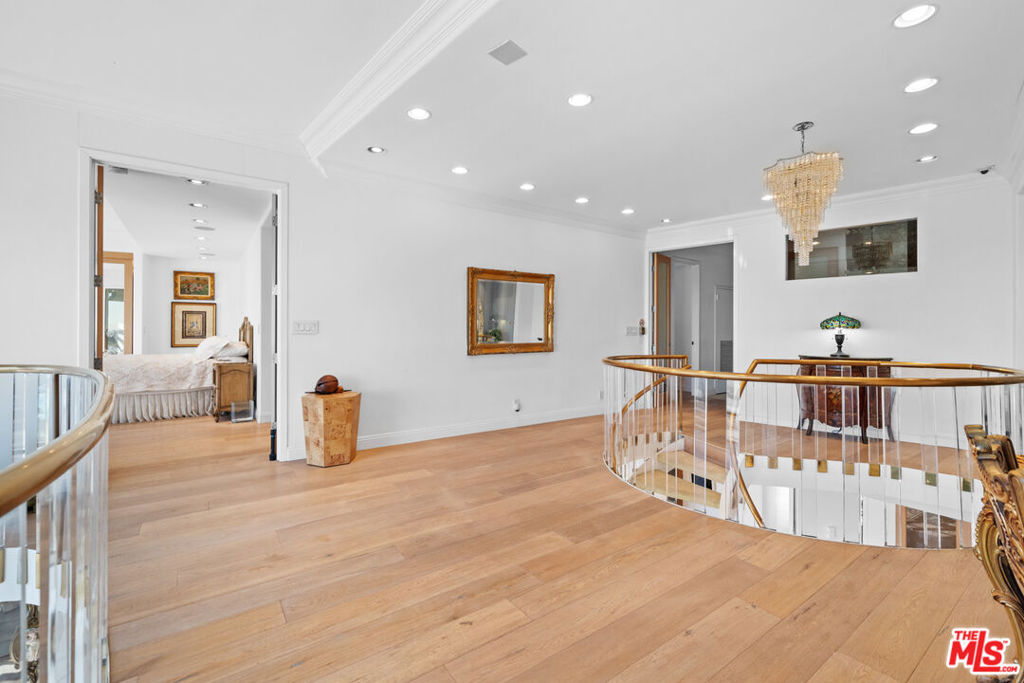 4314 Marina City Drive PH16