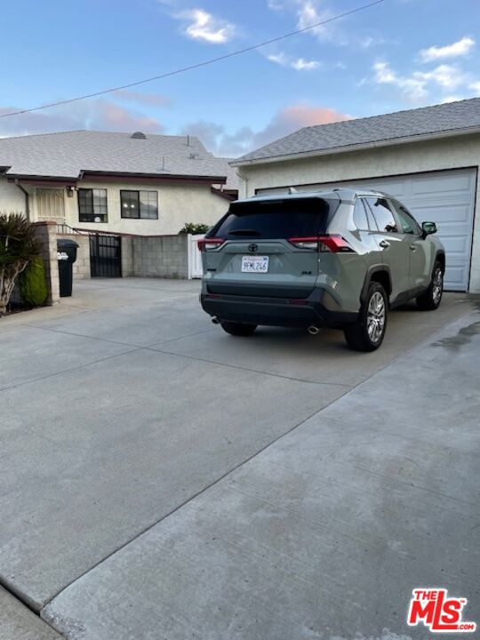 1903 S Bradshawe Avenue