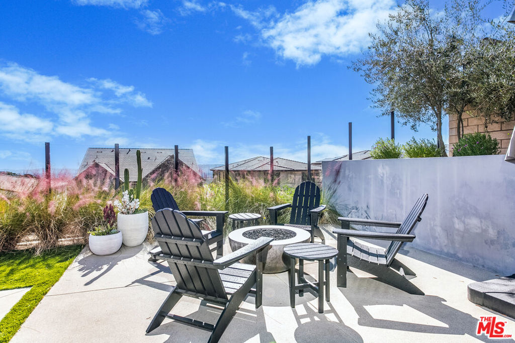 21114 W Citylights Drive