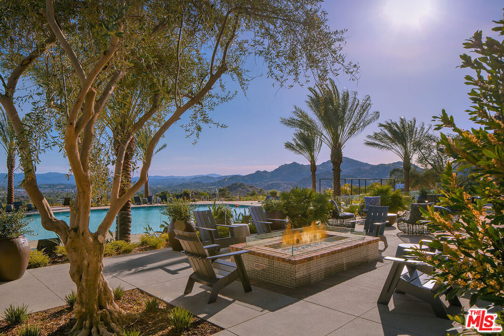 21114 W Citylights Drive