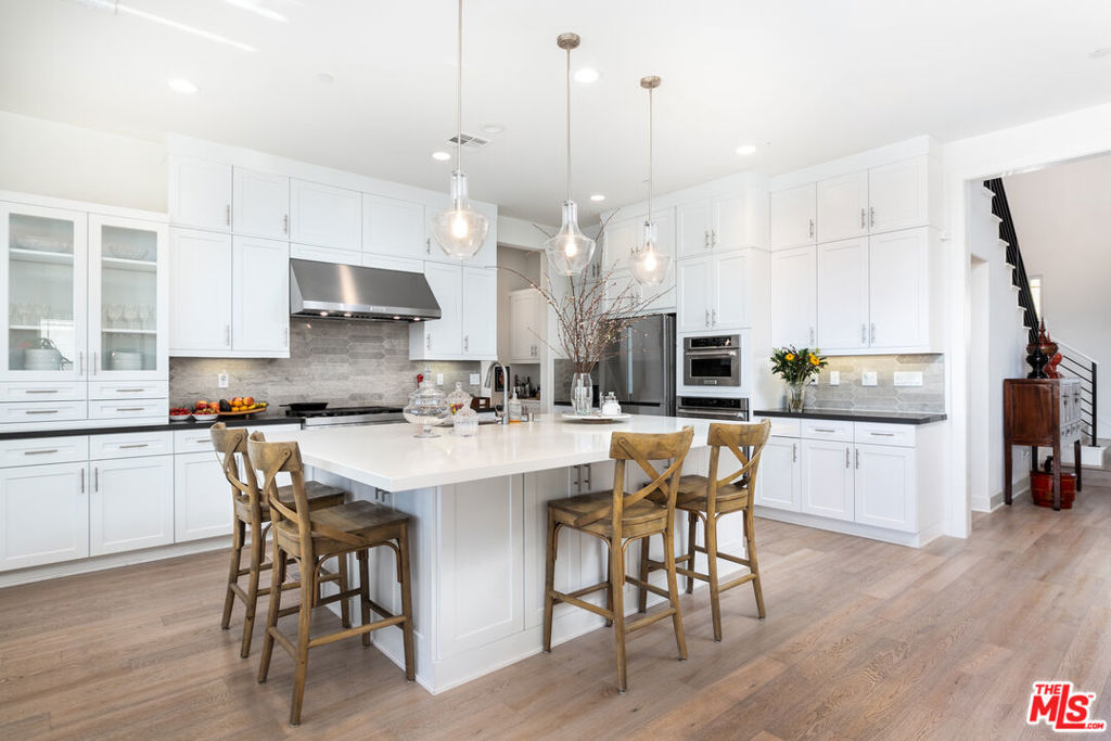 21114 W Citylights Drive