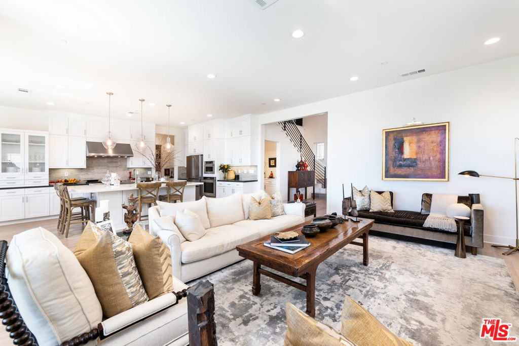 21114 W Citylights Drive