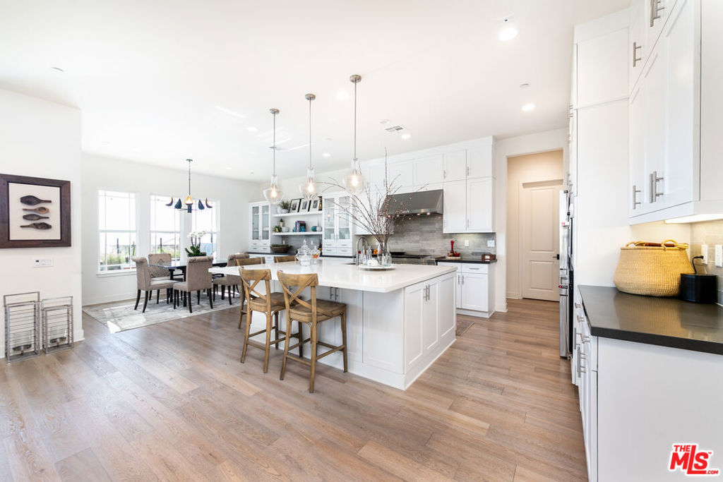 21114 W Citylights Drive