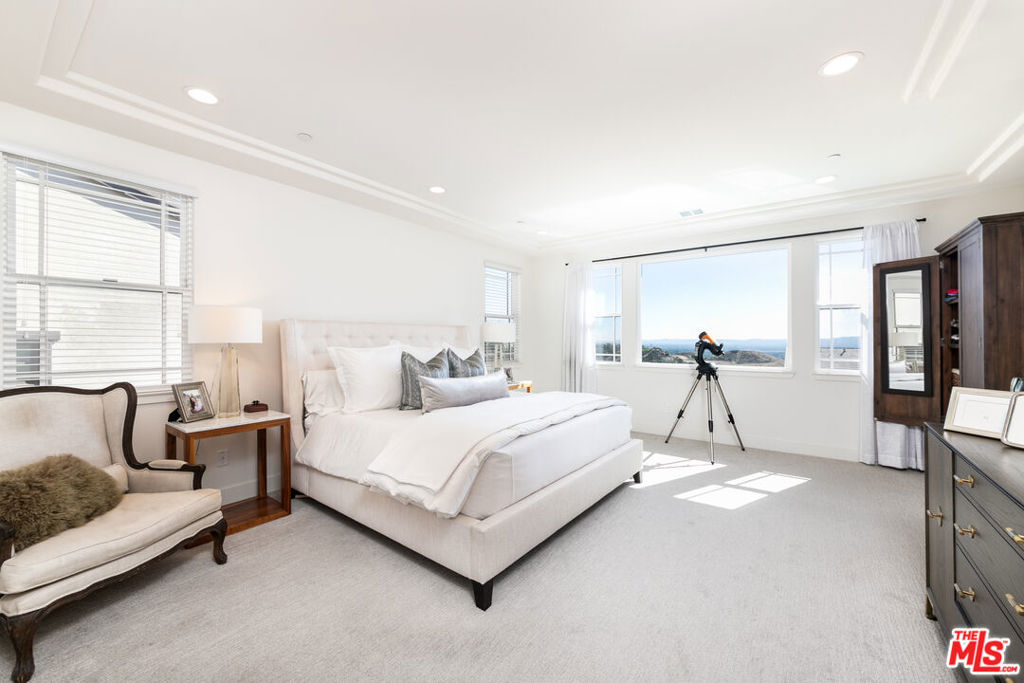 21114 W Citylights Drive