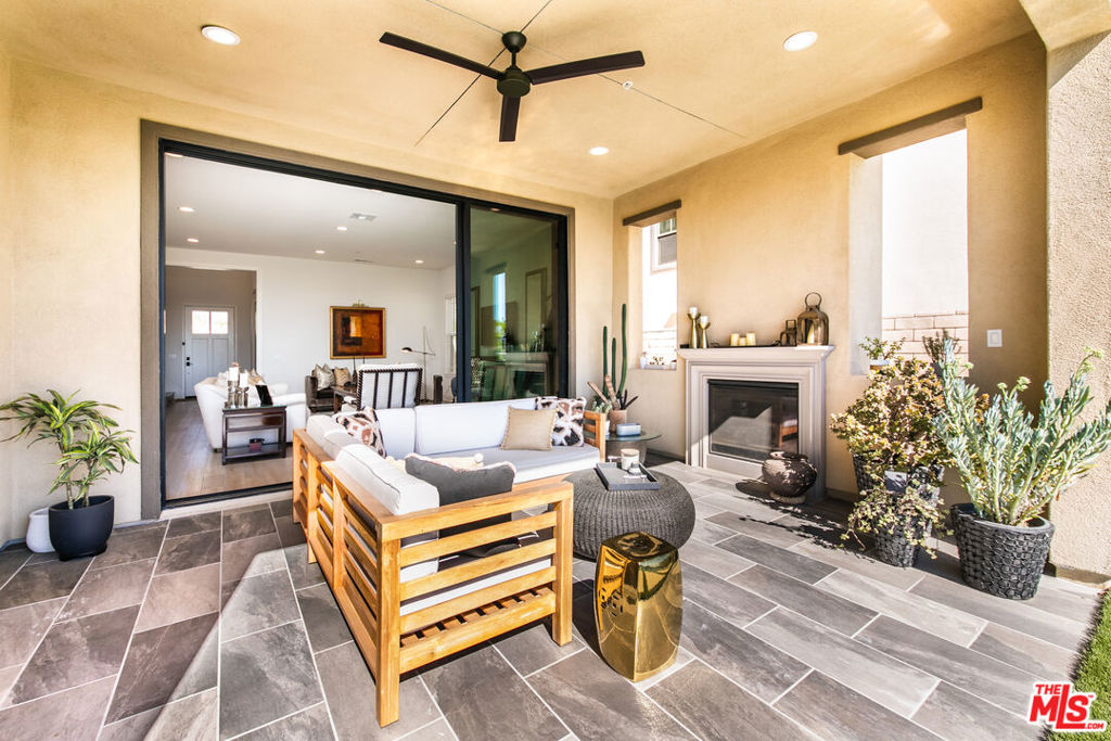 21114 W Citylights Drive