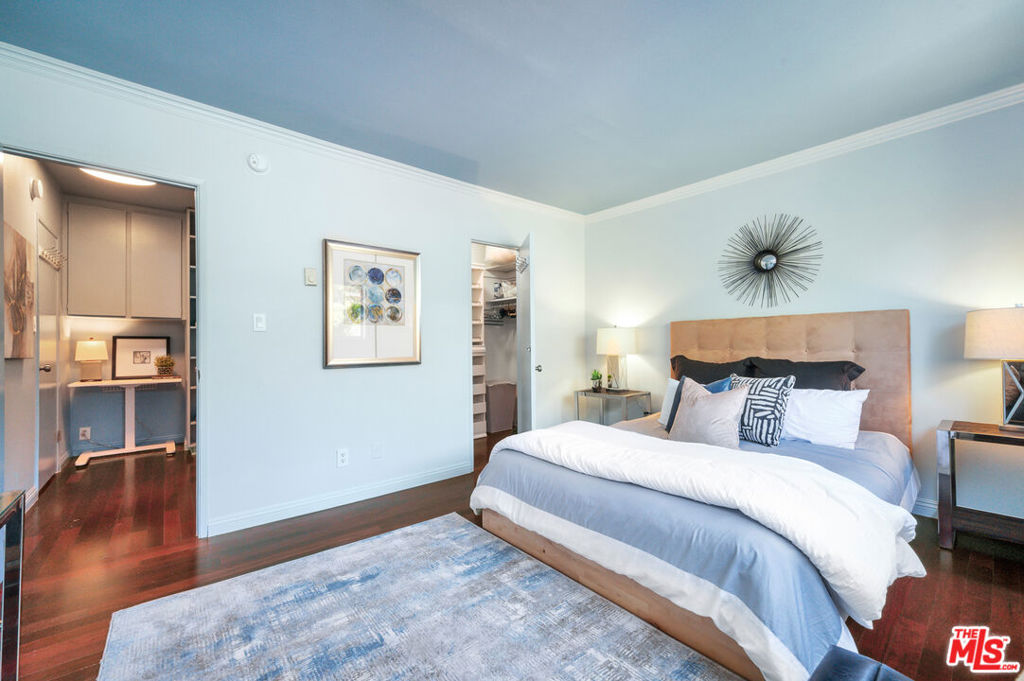 12030 Rochester Avenue 206