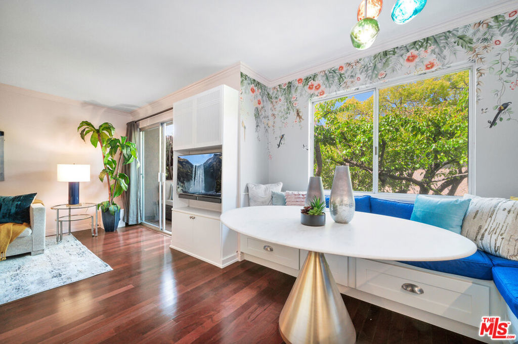 12030 Rochester Avenue 206