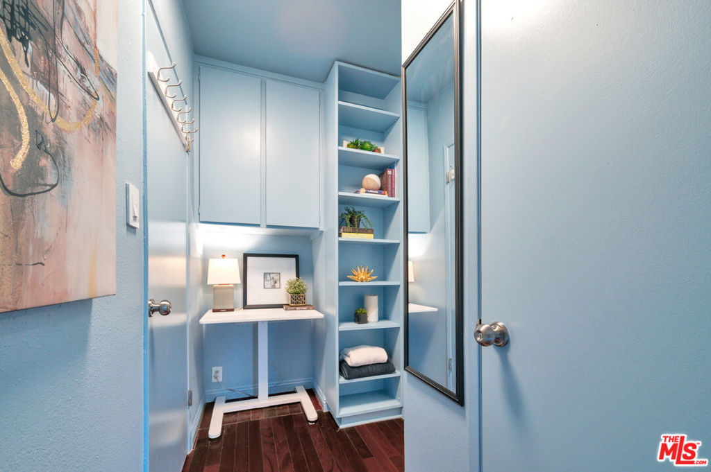 12030 Rochester Avenue 206