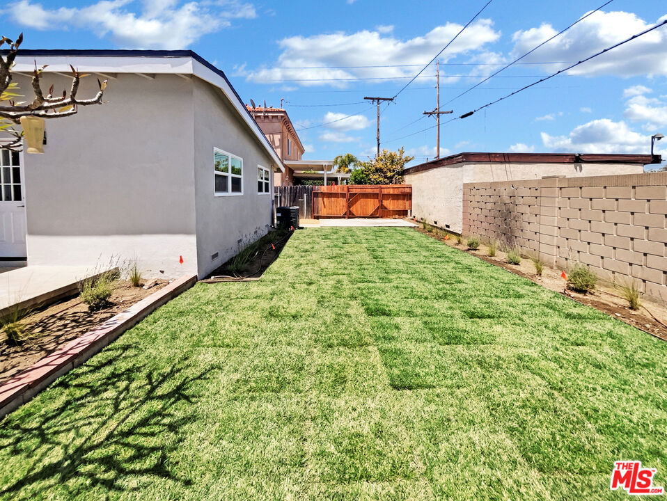 13522 Descanso Drive