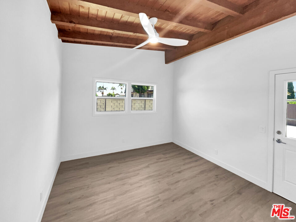 13522 Descanso Drive