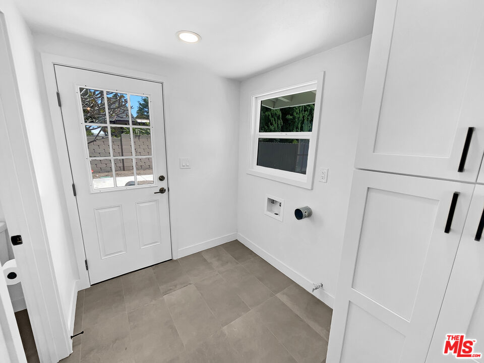 13522 Descanso Drive