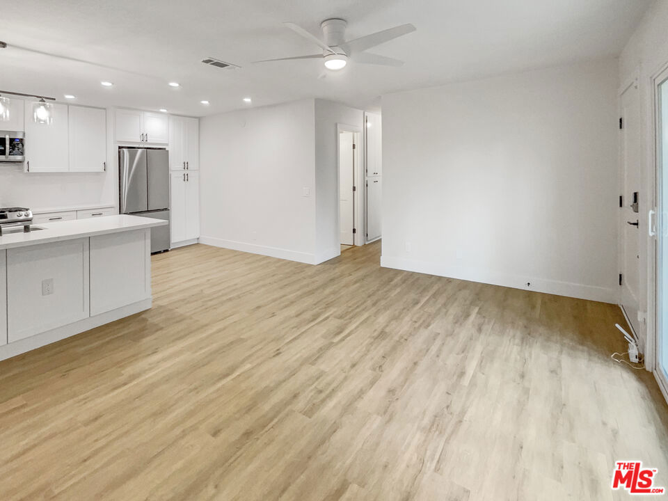 155 Green Glade Court