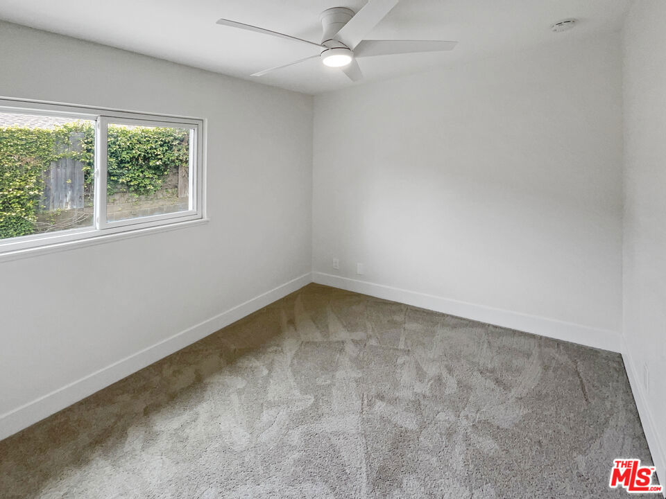 155 Green Glade Court