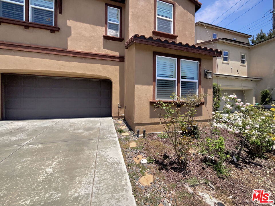 10965 Lotus Drive