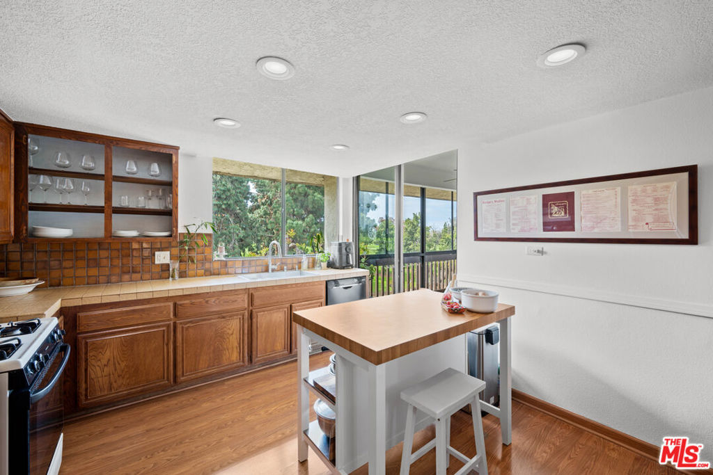 4835 E Anaheim Street 307