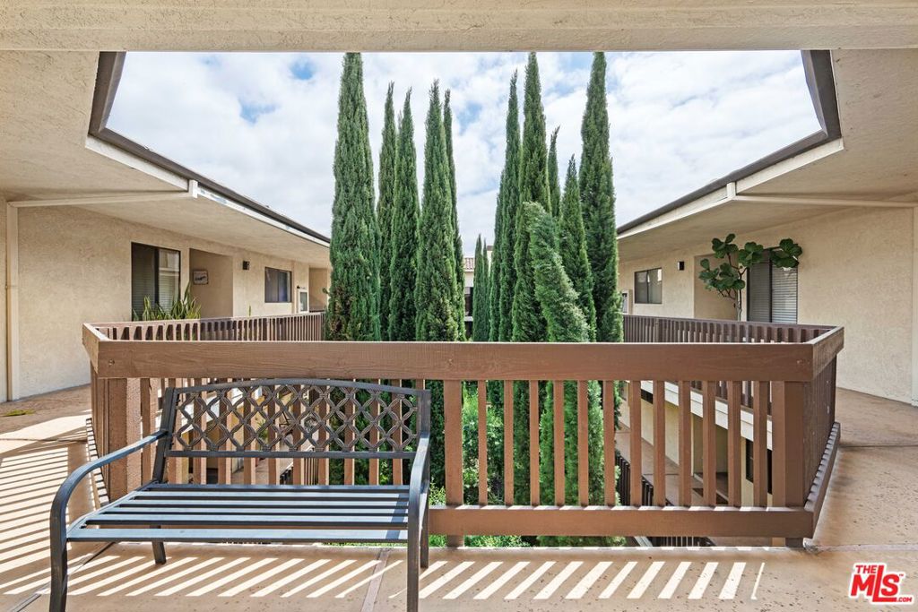 4835 E Anaheim Street 307