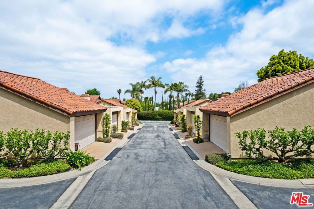 4835 E Anaheim Street 307