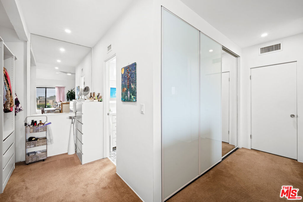 4835 E Anaheim Street 307