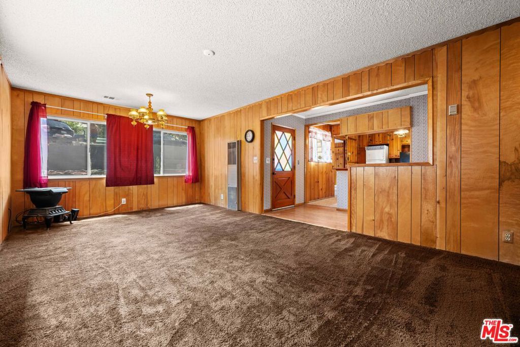 538 Lark Road