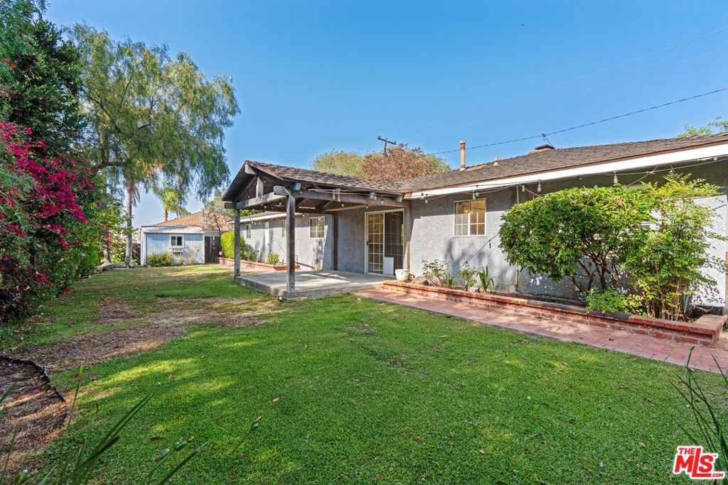 26705 WESTVALE Road