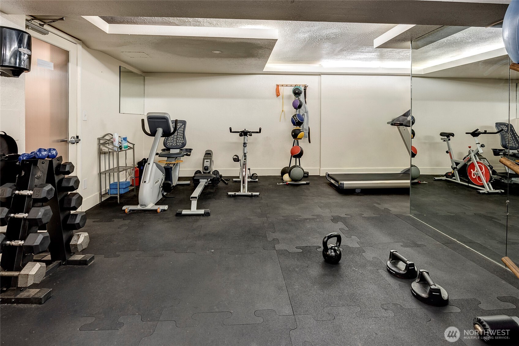 1000 Union Street Unit: 202