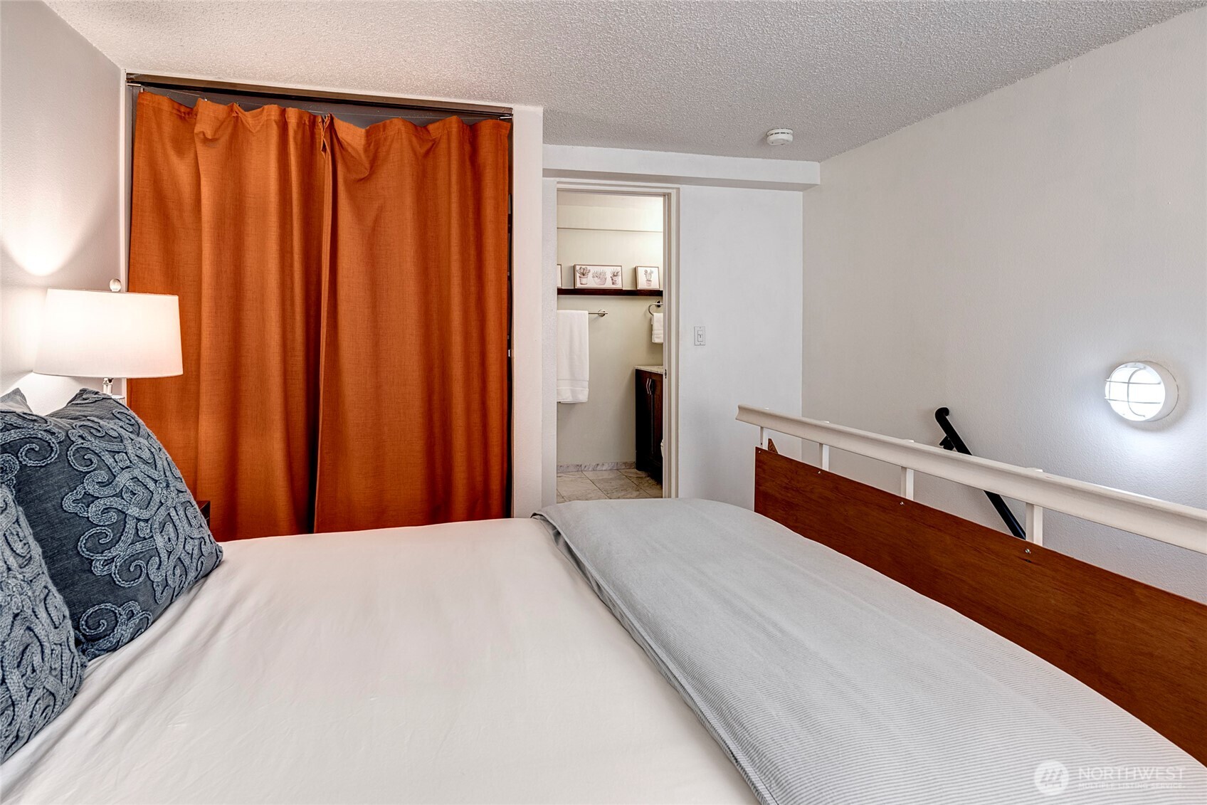 1000 Union Street Unit: 202