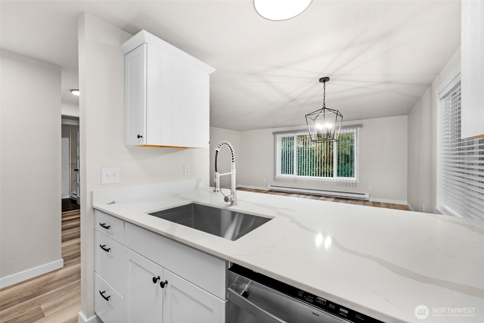 1302 Chestnut Street Unit: 2