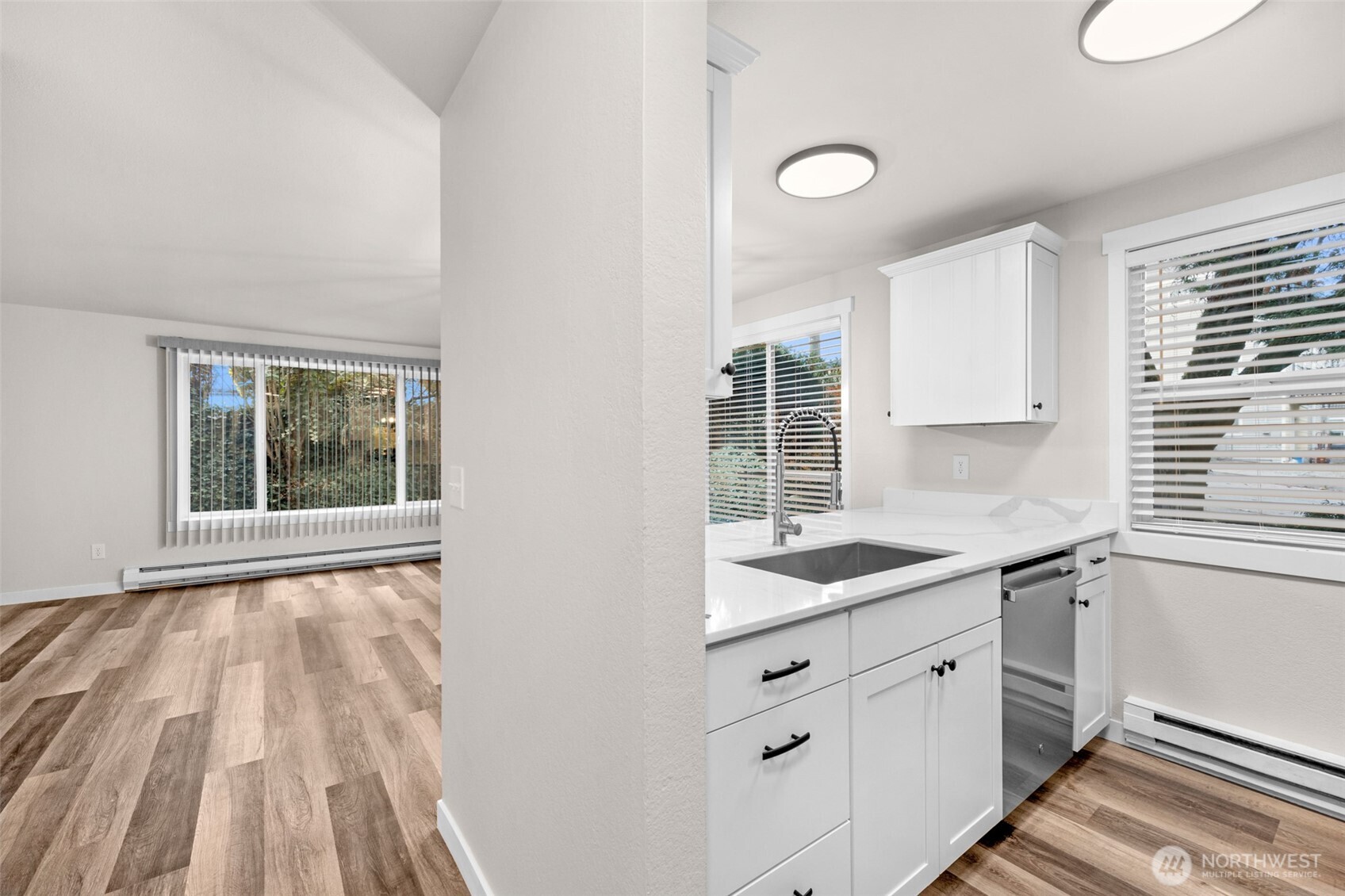 1302 Chestnut Street Unit: 2
