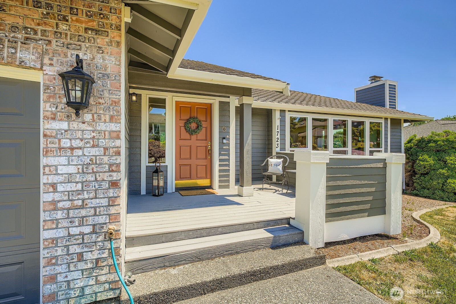 1723 26th Street Pl SW