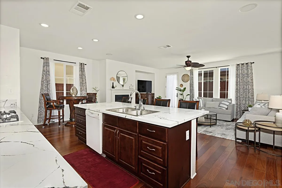1287 Bellingham Dr