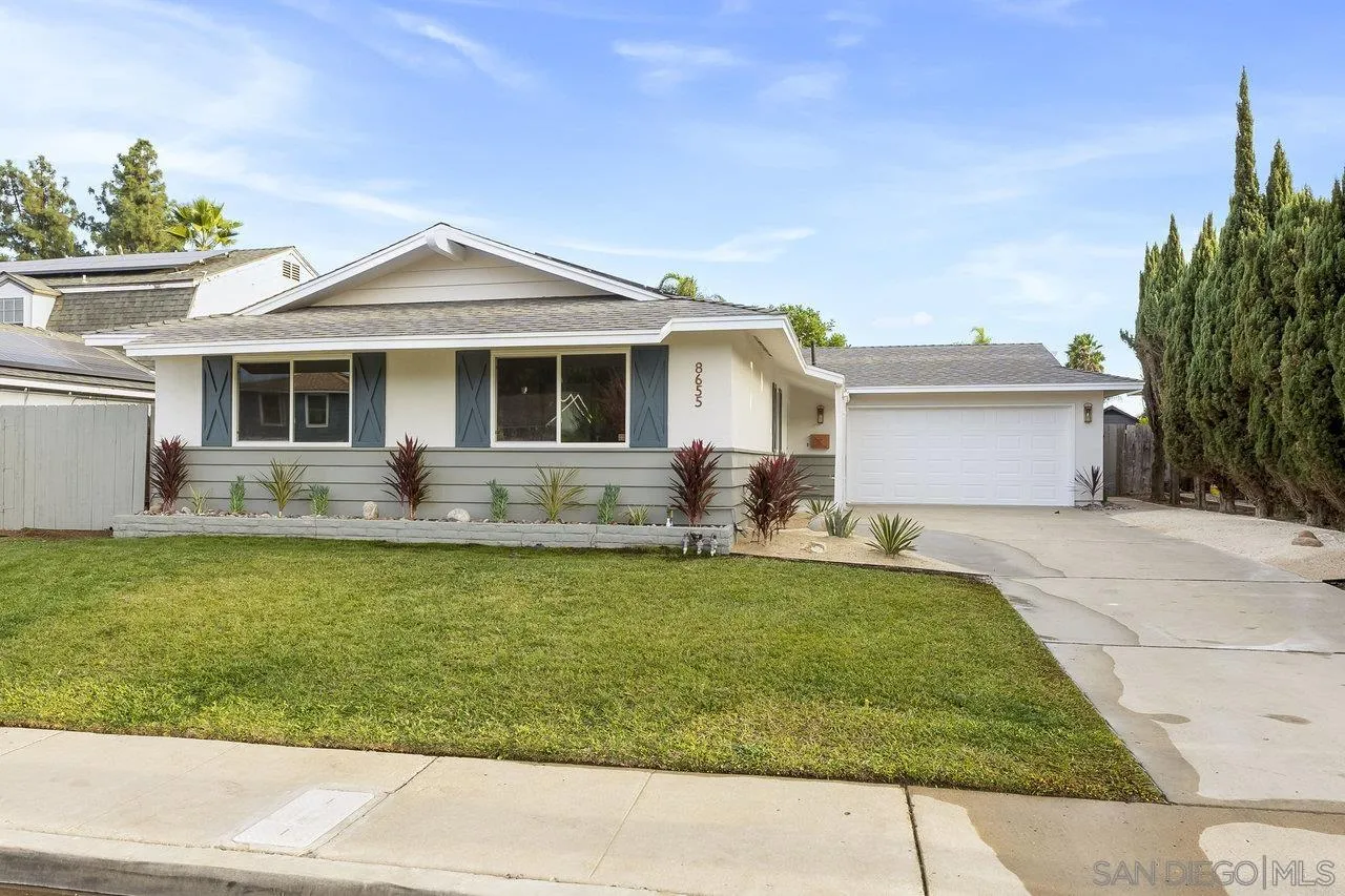8655 Highwood Dr