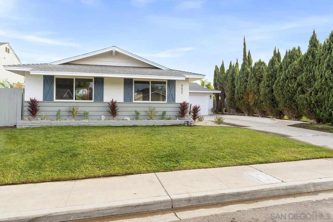 8655 Highwood Dr